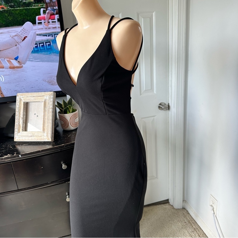 LULU’S ALL THIS ALLURE STRAPPY BACKLESS MERMAID MAXI DRESS - Picture 10 of 16